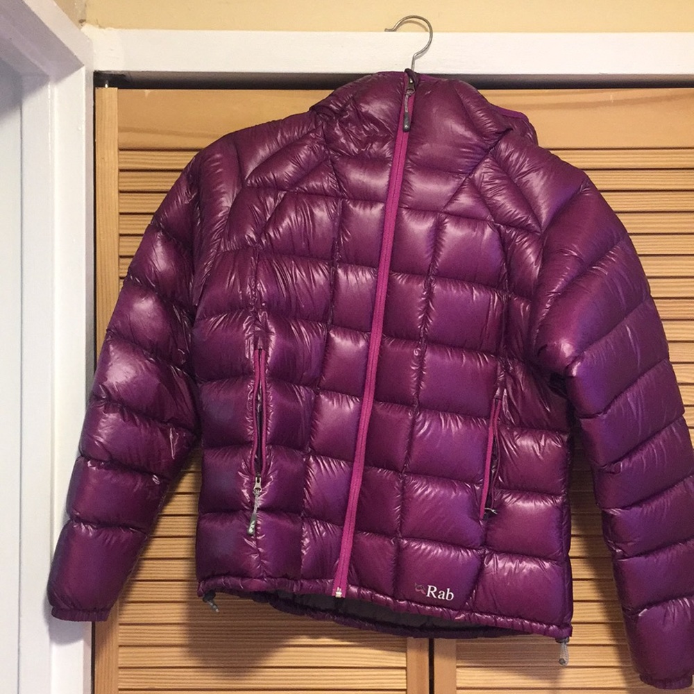 RAB Women’s winter puff jacket with attached hood